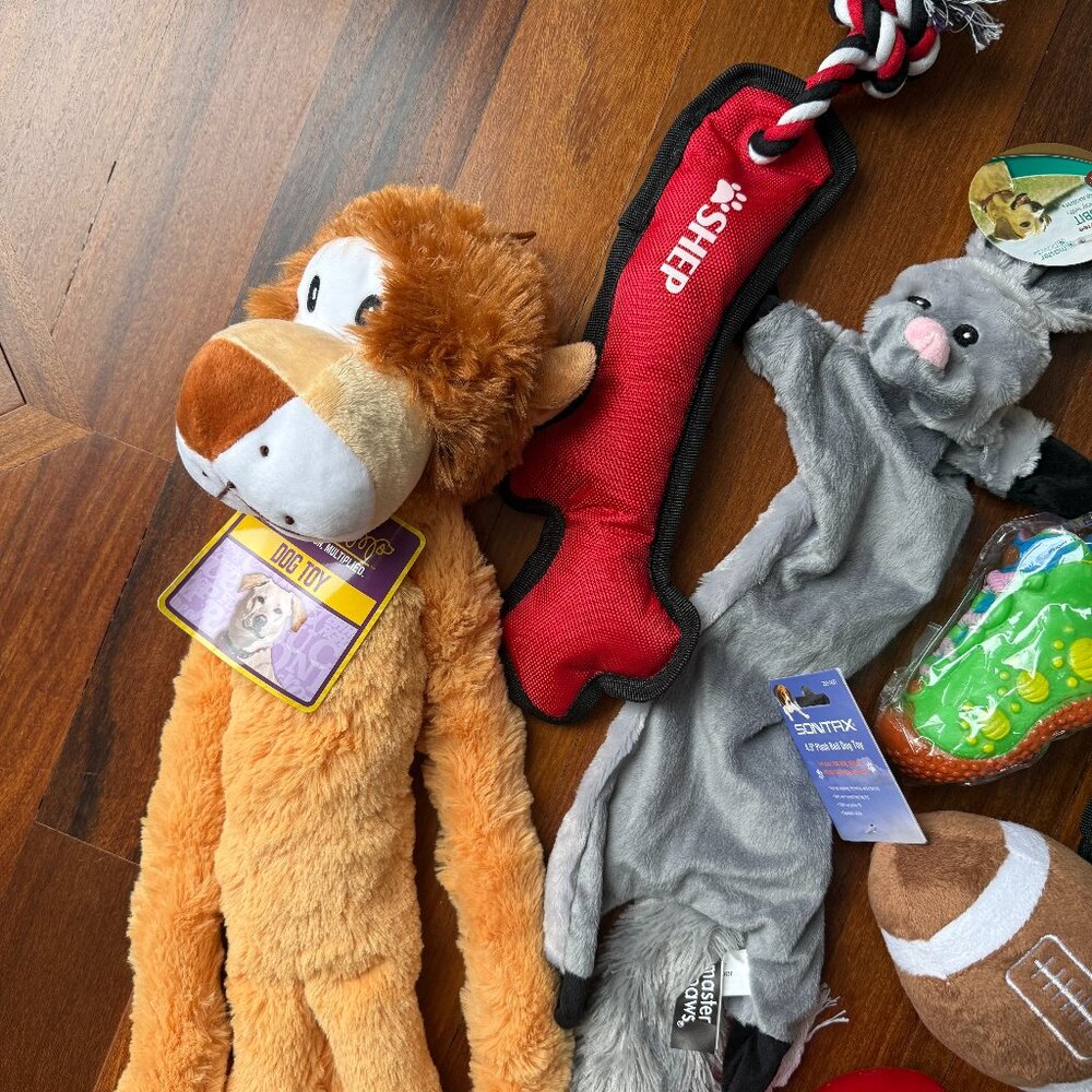 NEW Lot of 9 Assorted Dog Toys - Picture 2 of 4